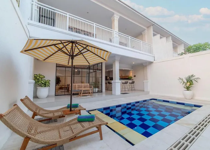 Bougenvia 2 Bedroom Private Pool * Seminyak